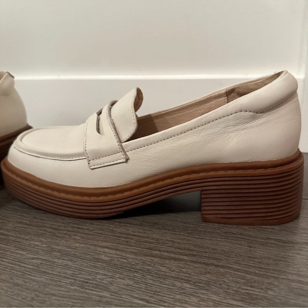 Dwarves Academic Style Leather Loafers Bone